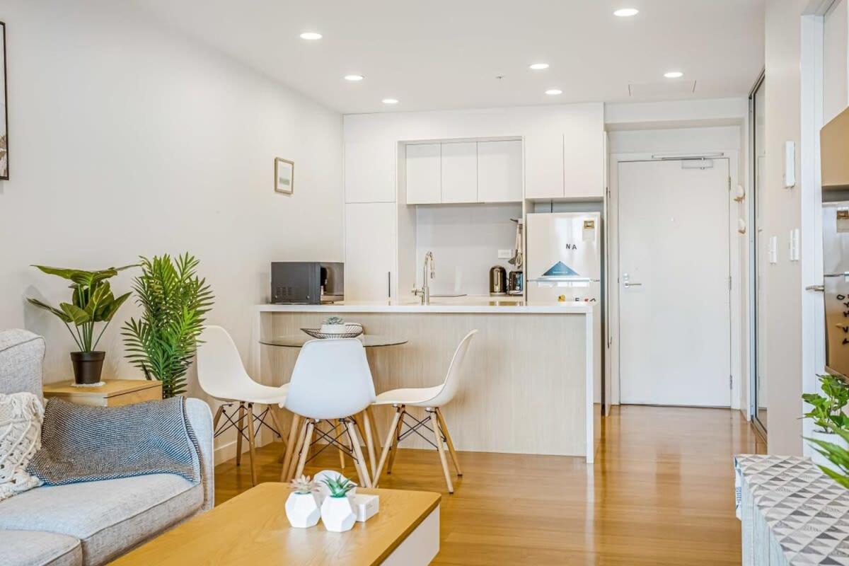 Cosy Two Bedroom Apartment With Balcony Pool And Gym Auckland Exteriér fotografie